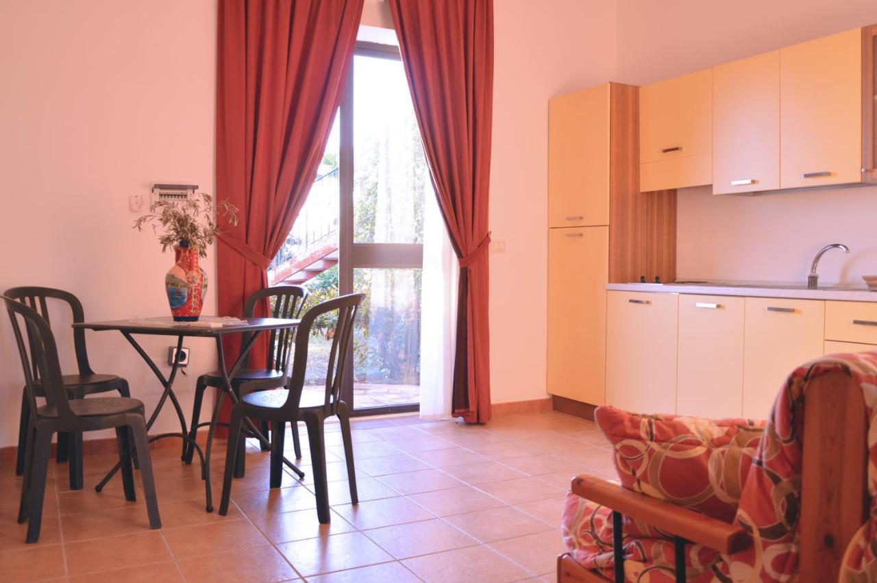 Desusino Residence & Hotel بوتيرا المظهر الخارجي الصورة